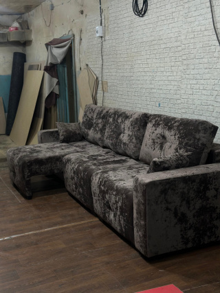 Угловой диван-240